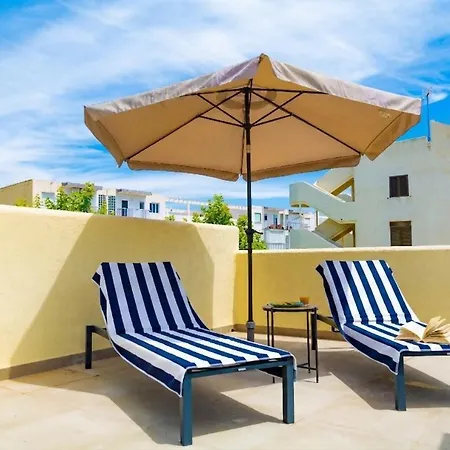 • Atico • A/c • Bbq • Piscina •wifi *