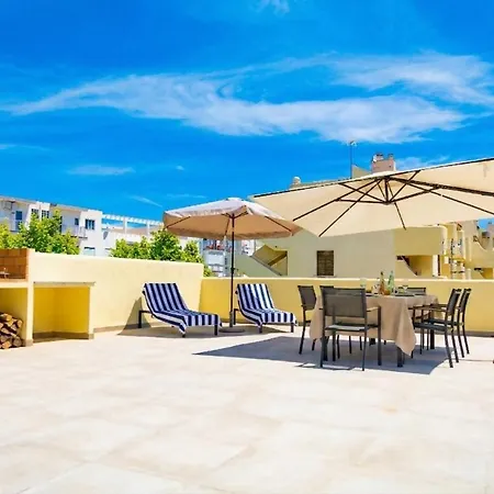 • Atico • A/c • Bbq • Piscina •wifi * Dénia